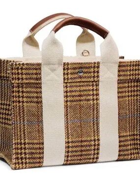 Rue de Verneuil wool tote (new)